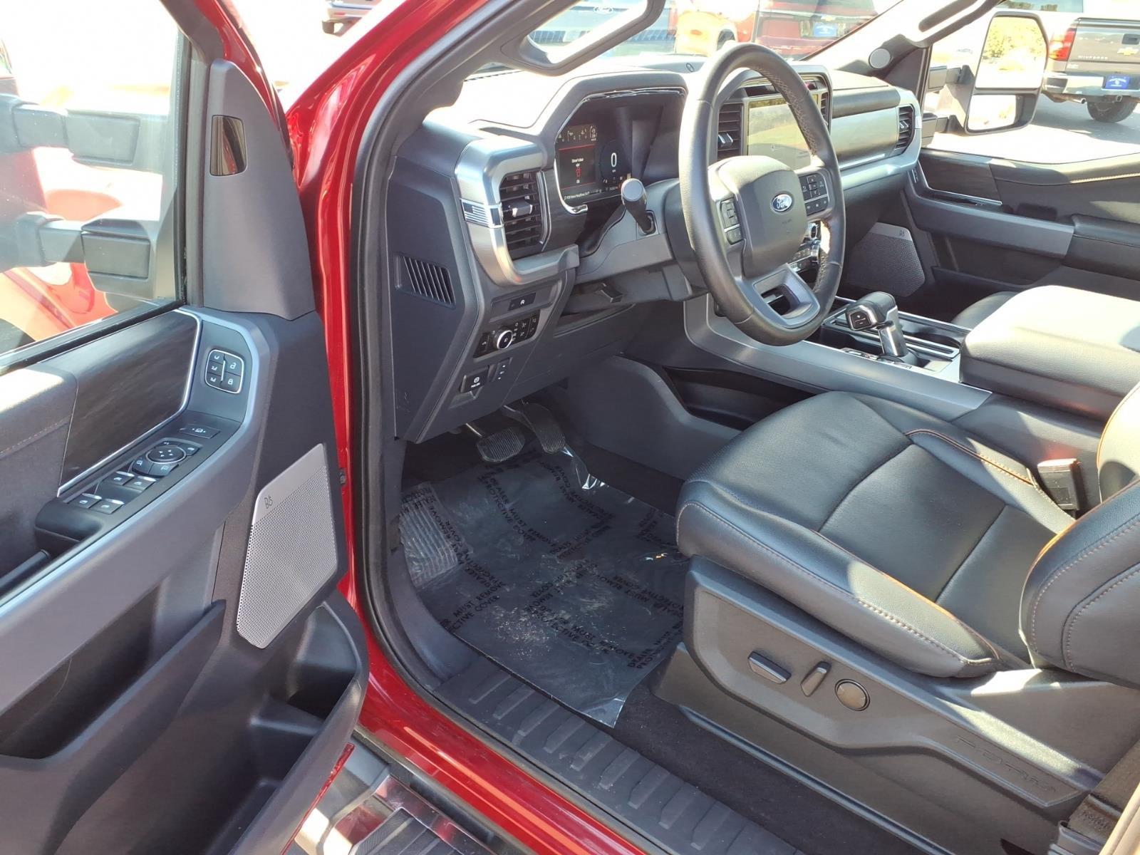 2025 Ford F-150 LARIAT:94564A