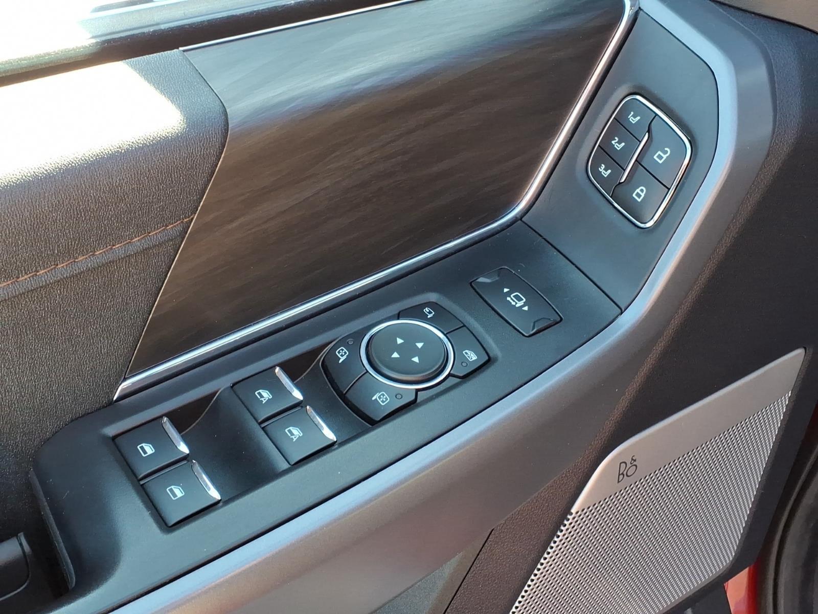 2025 Ford F-150 LARIAT:94564A