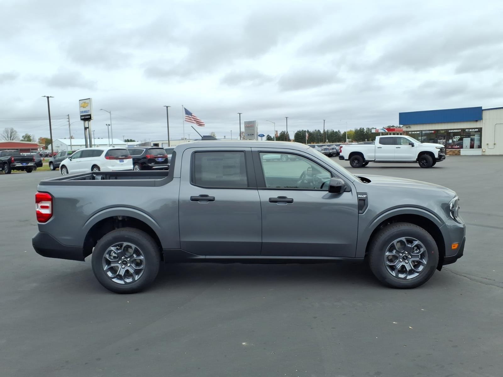 2026 Ford Maverick XLT:94580W