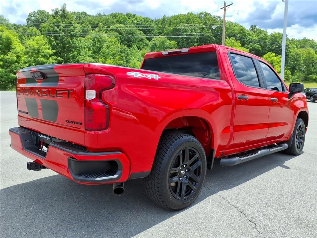 Used 2022 Red Hot Chevrolet Custom image 5