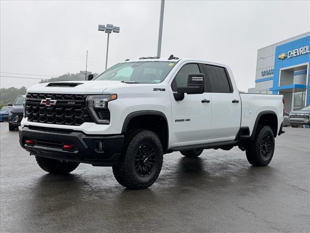 Summit White 2026 Chevrolet Silverado 2500HD Pickup Truck Four-Wheel Drive Automatic