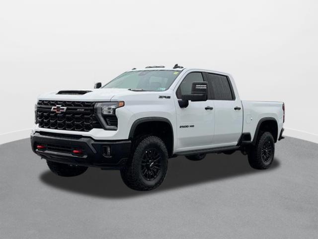 Summit White 2026 Chevrolet Silverado 2500HD Pickup Truck Four-Wheel Drive Automatic
