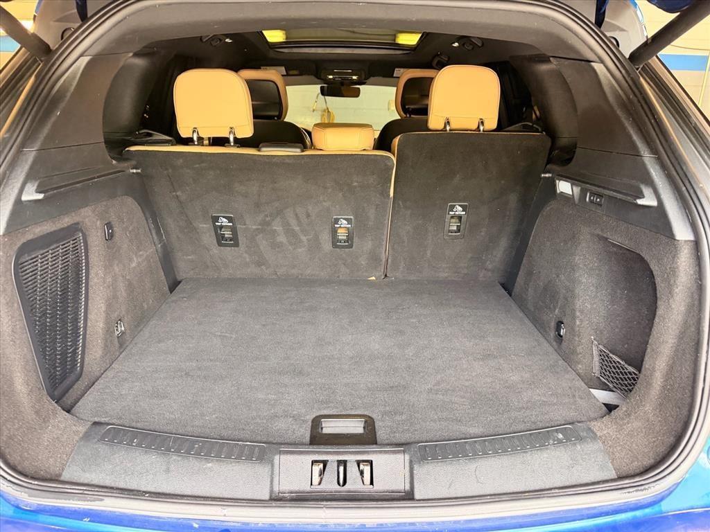 Used 2020 Artisan Blue Lincoln Reserve image 26