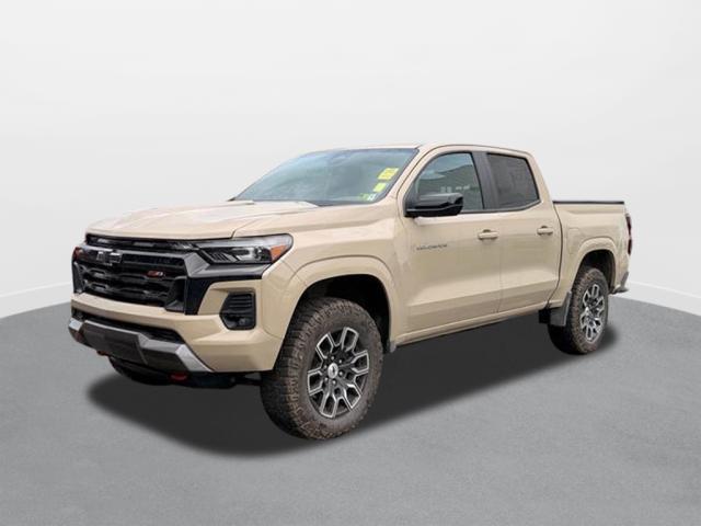 Sand Dune Metallic 2024 Chevrolet Colorado Pickup Truck Four-Wheel Drive 8-Speed Automatic