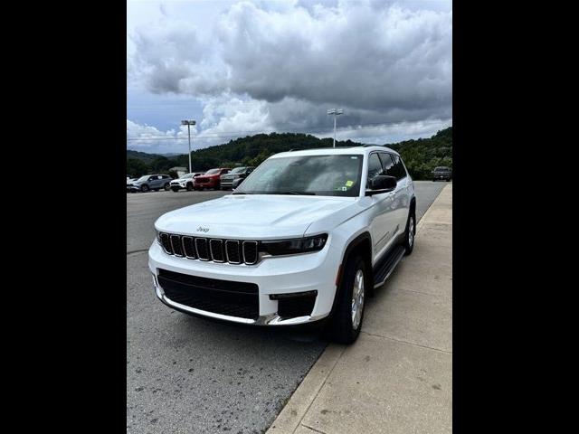 Bright White Clearcoat 2024 Jeep Grand Cherokee L SUV / Crossover Four-Wheel Drive 8-Speed Automatic