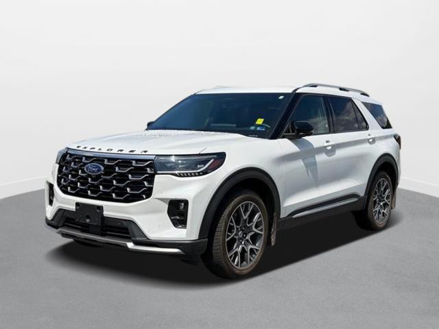  2025 Ford Explorer Platinum AWD   