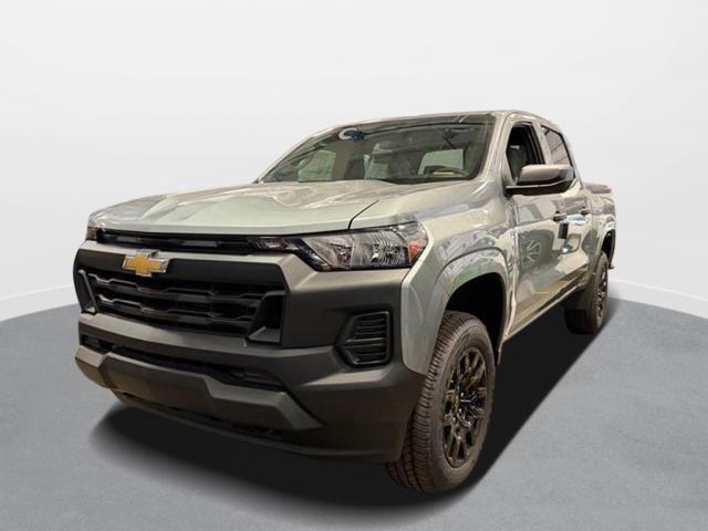 Sterling Gray Metallic 2026 Chevrolet Colorado Pickup Truck Four-Wheel Drive 8-Speed Automatic