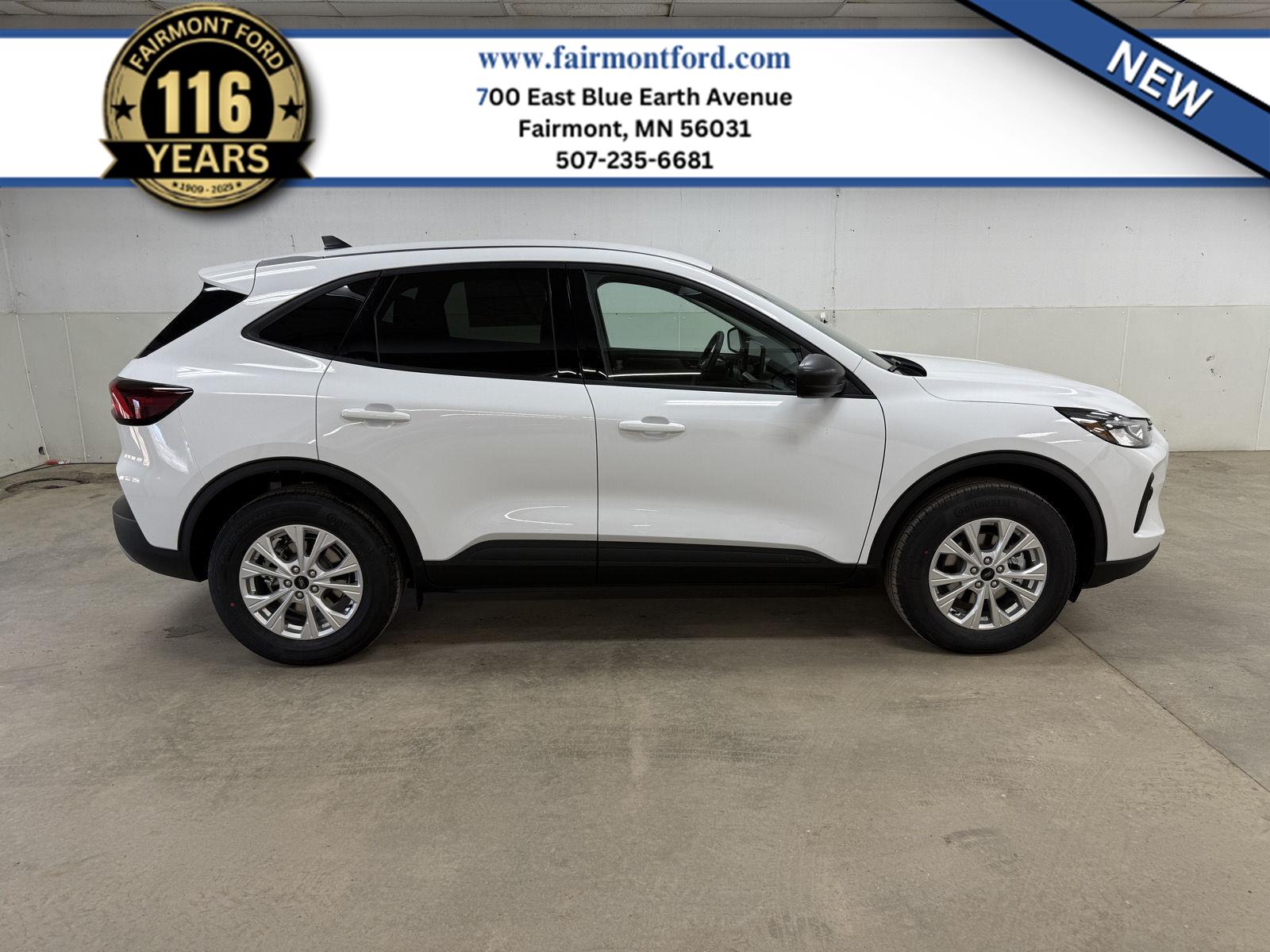 oxford white 2026 Ford Escape Active AWD SUV / Crossover All-Wheel Drive