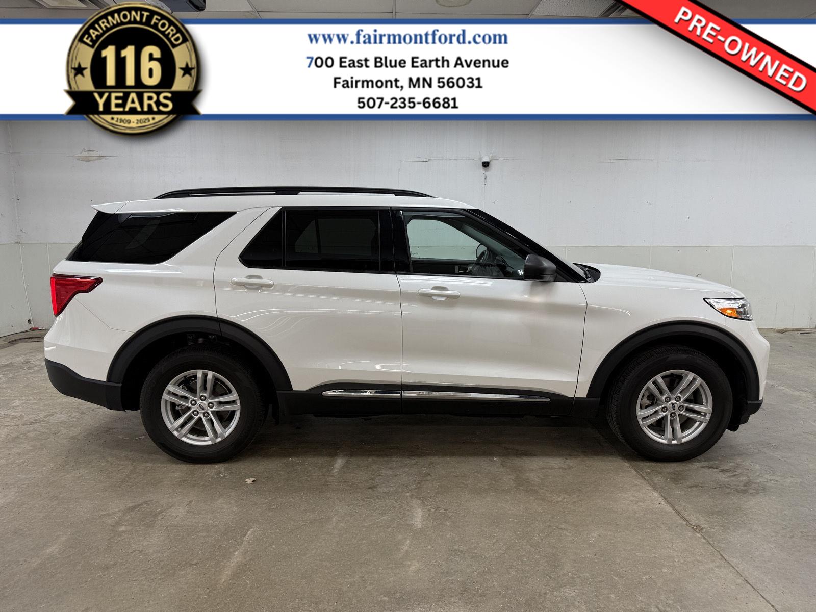 Star White Metallic Tri-Coat 2024 Ford Explorer SUV / Crossover All-Wheel Drive Automatic
