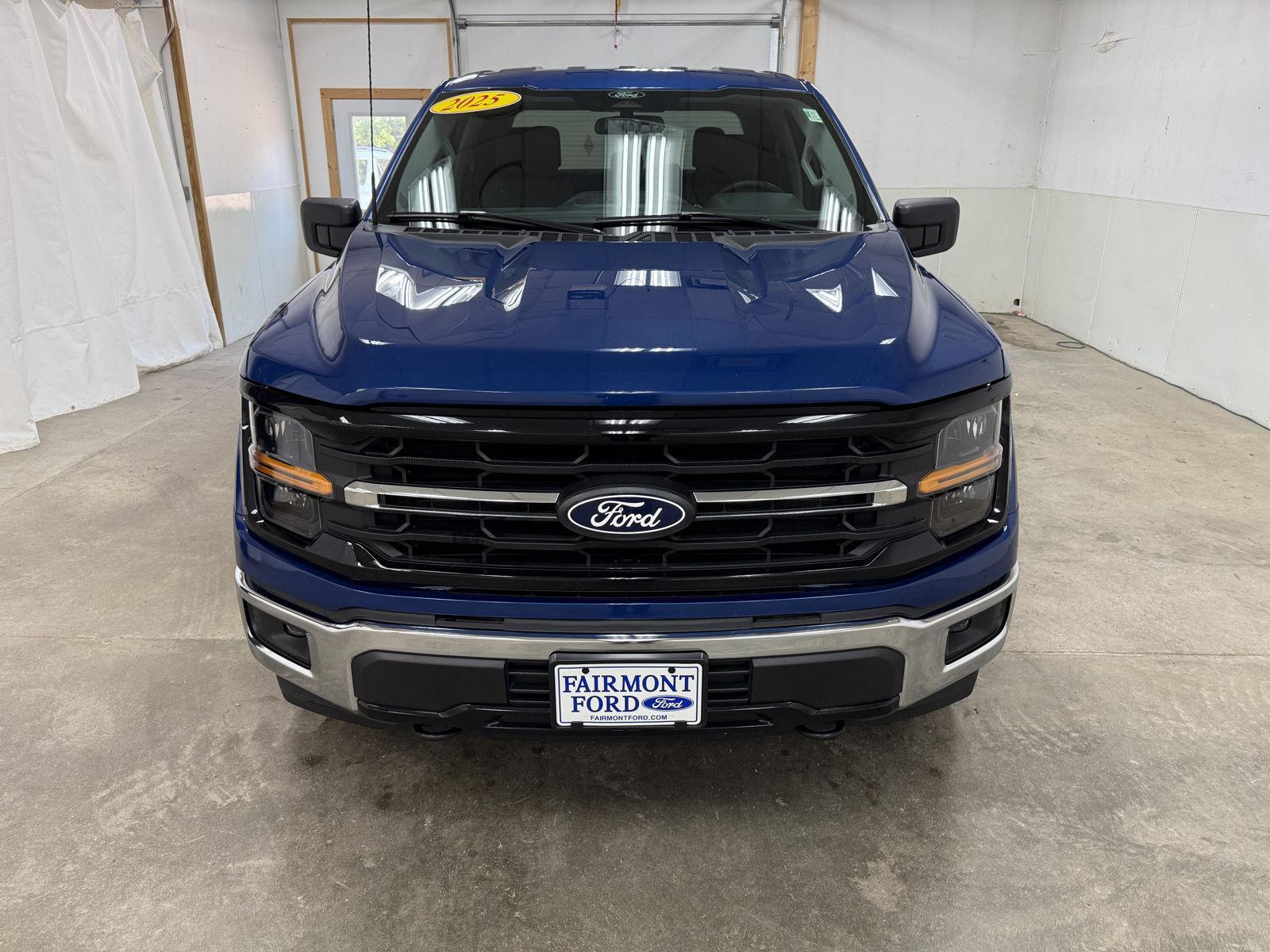 View vehicle photo 3