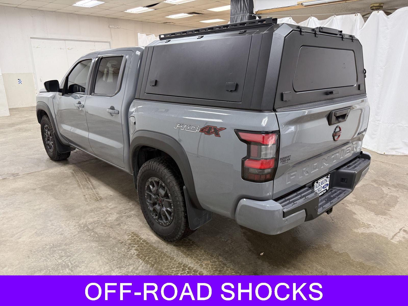 View vehicle photo 5