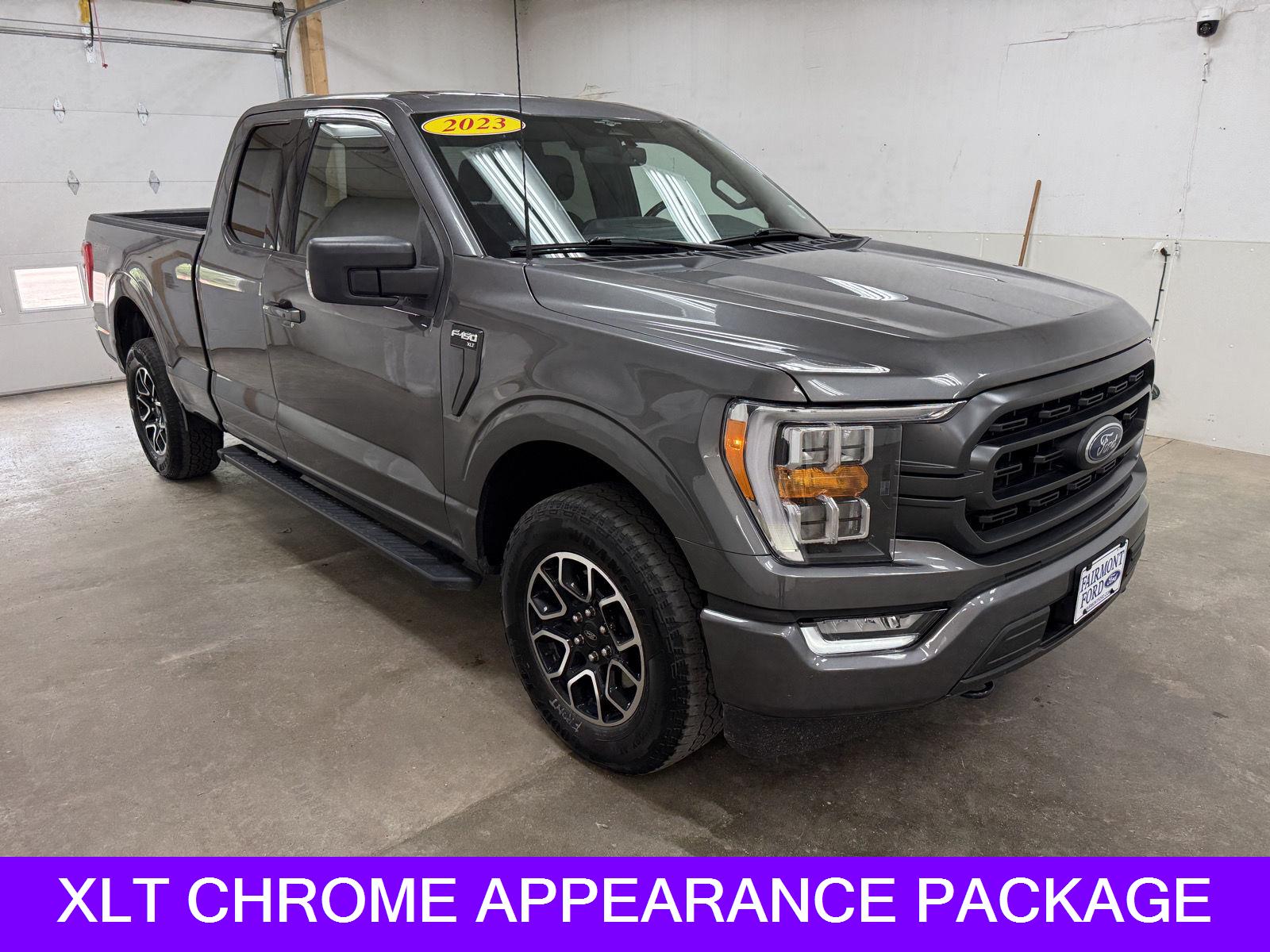 View vehicle photo 2