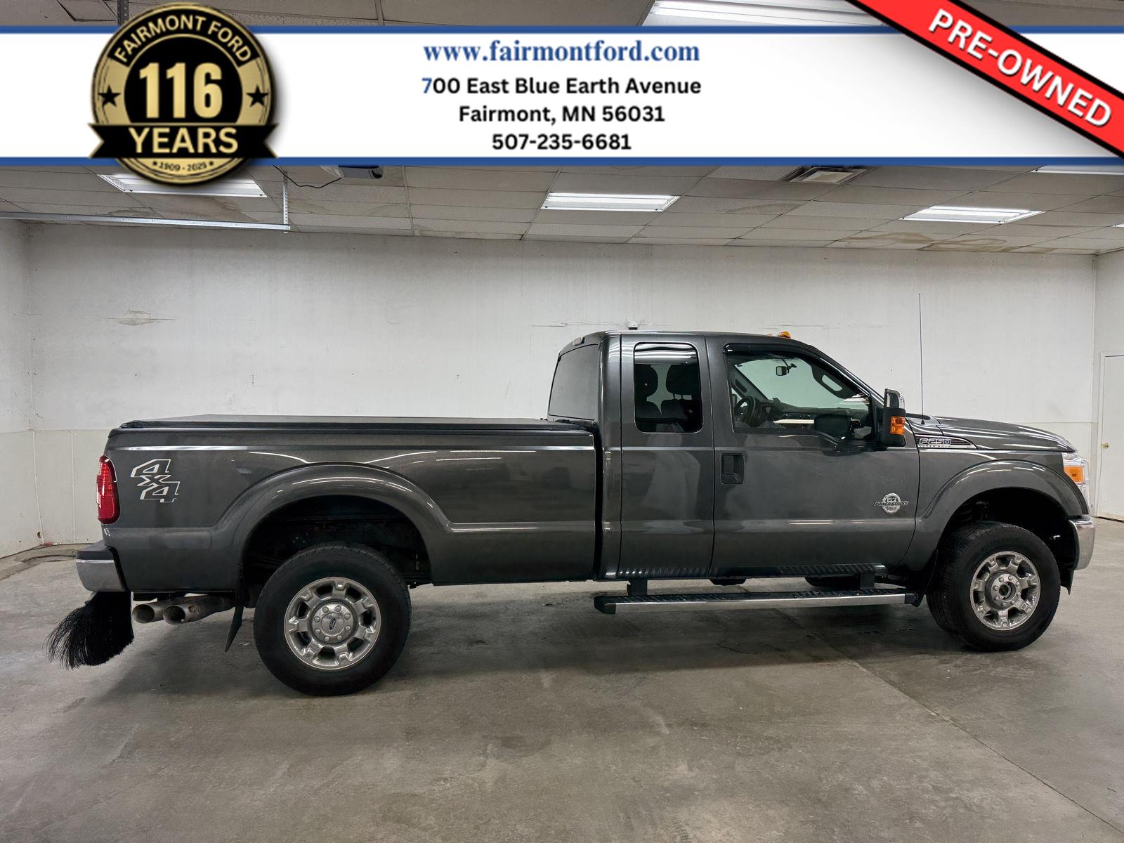 2015 Ford F-250 Super Duty Pickup Truck Four-Wheel Drive 6-Speed Automatic
