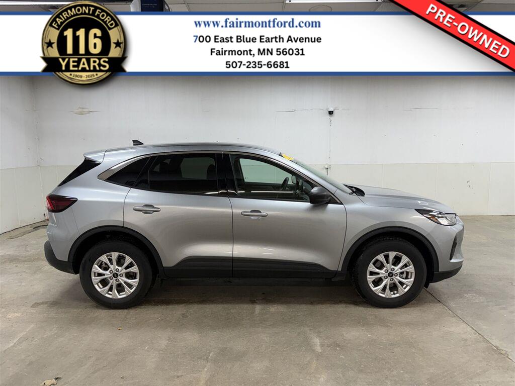 Iconic Silver Metallic 2023 Ford Escape SUV / Crossover All-Wheel Drive 8-Speed Automatic