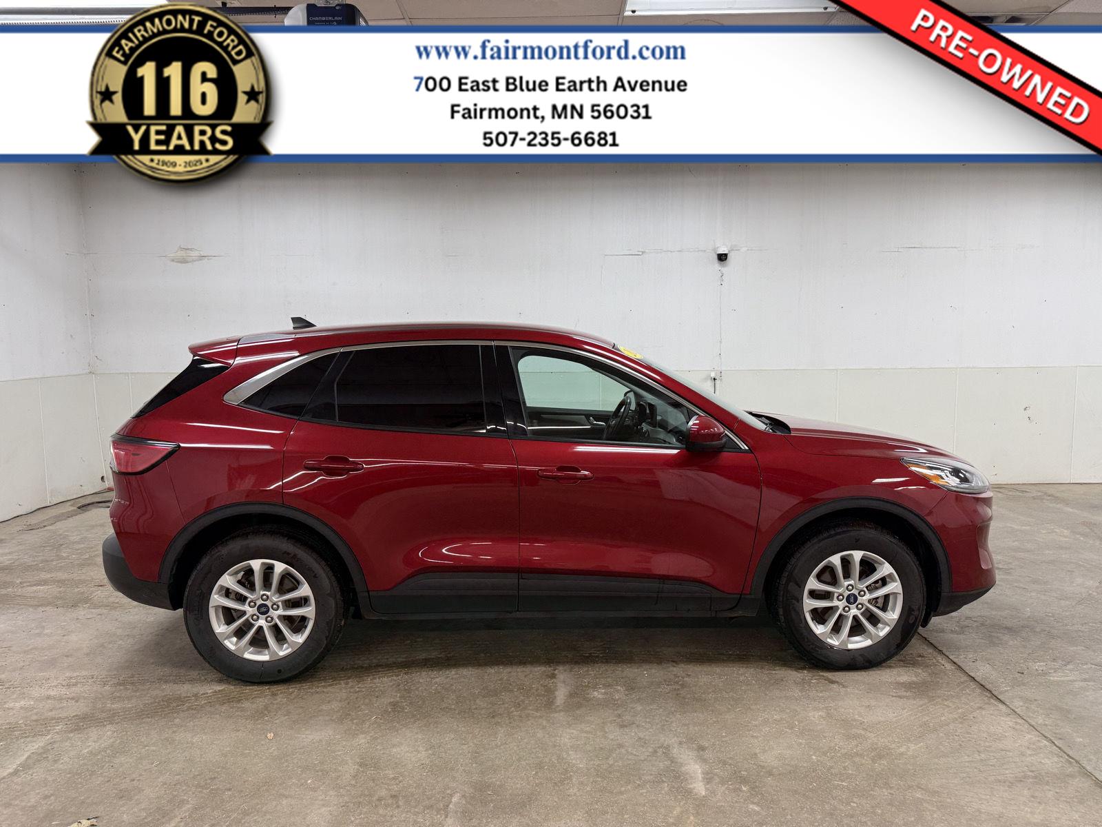 Rapid Red Metallic Tinted Clearcoat 2021 Ford Escape SUV / Crossover All-Wheel Drive 8-Speed Automatic