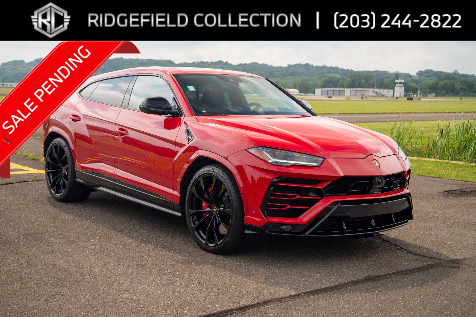  2021 Lamborghini Urus AWD   