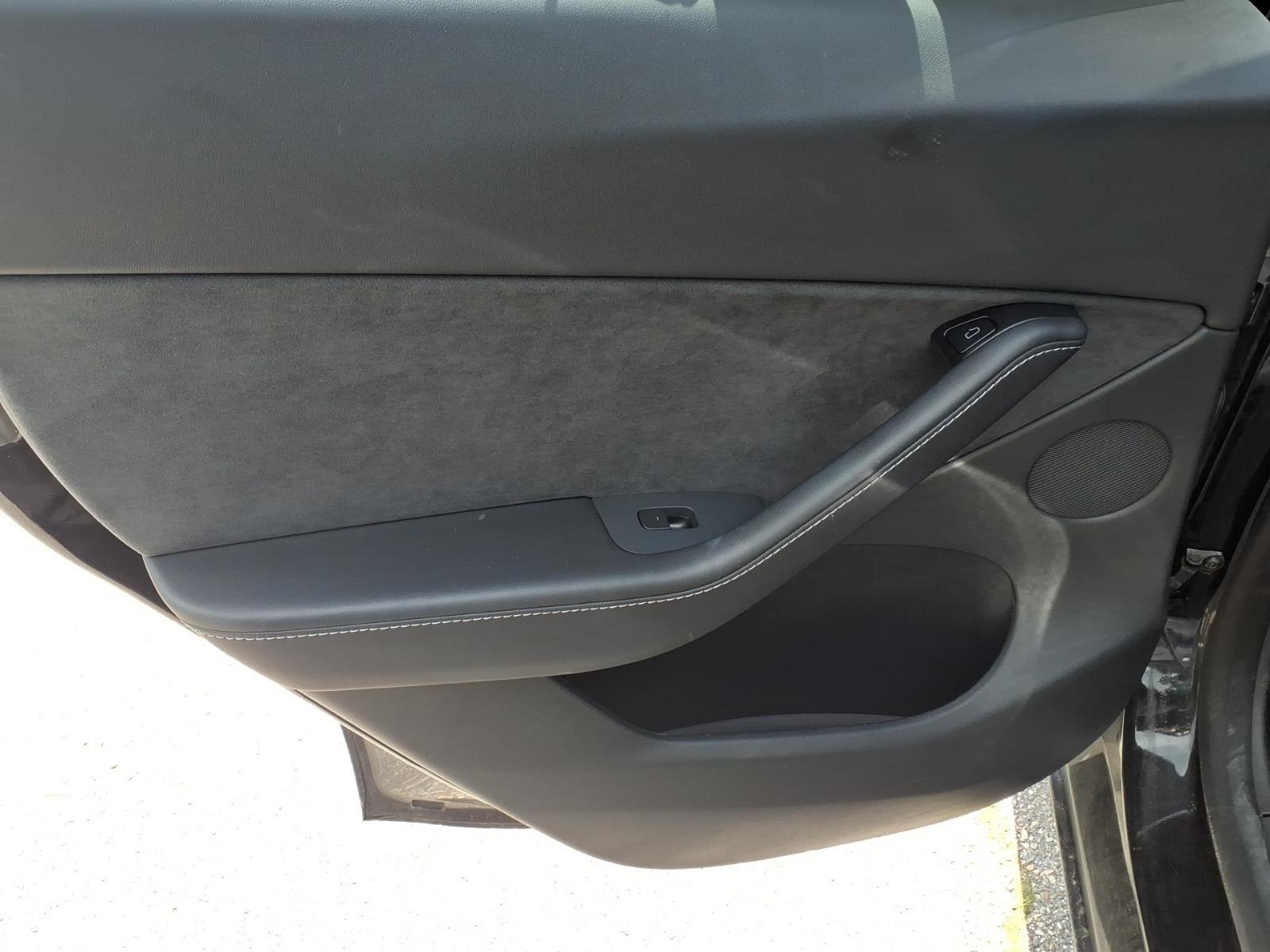 Used 2021 Solid Black Tesla Long Range image 17