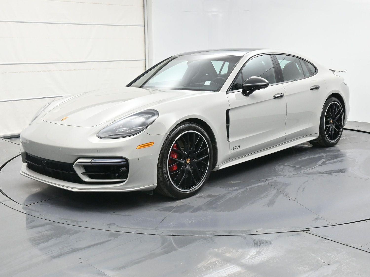 2021 Porsche Panamera GTS AWD