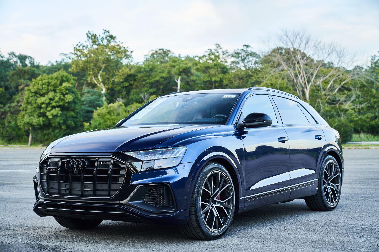2023 Audi SQ8 4.0T quattro Premium Plus