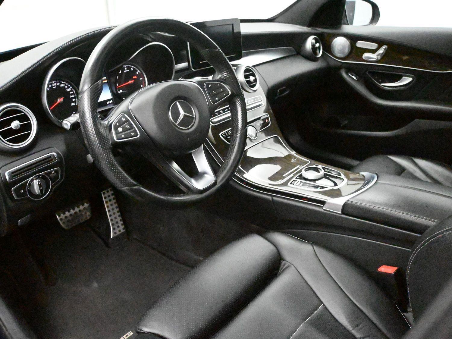 Mercedes-Benz C-Class C 300 - Image 2