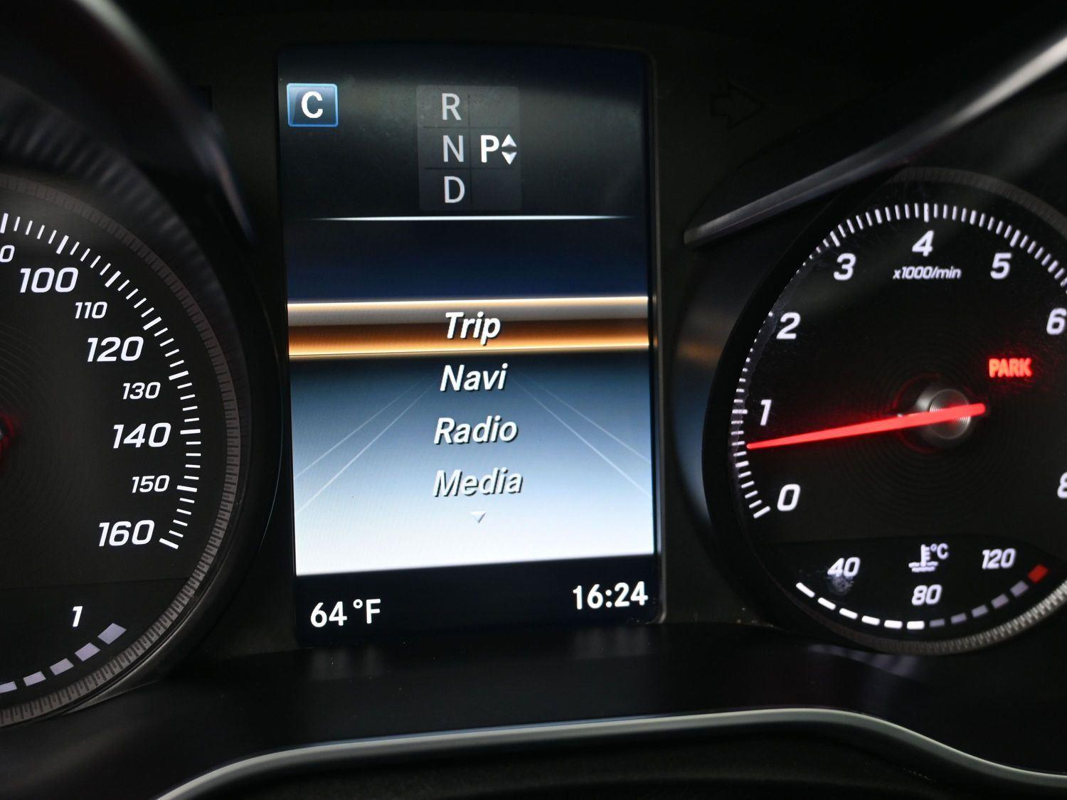 Mercedes-Benz C-Class C 300 - Image 3