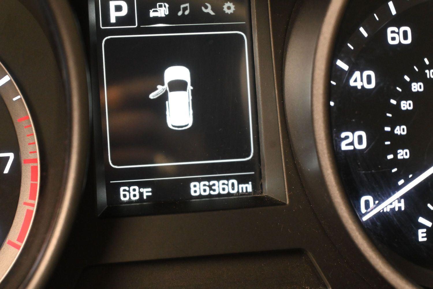 Hyundai Santa Fe Sport 2.4L - Image 3