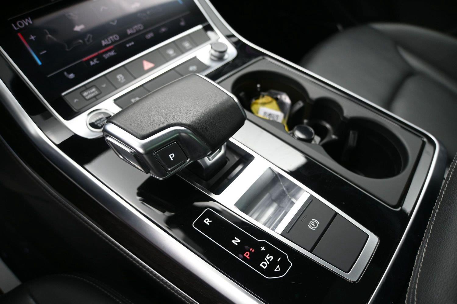 Audi Q7 Premium Plus - Image 5