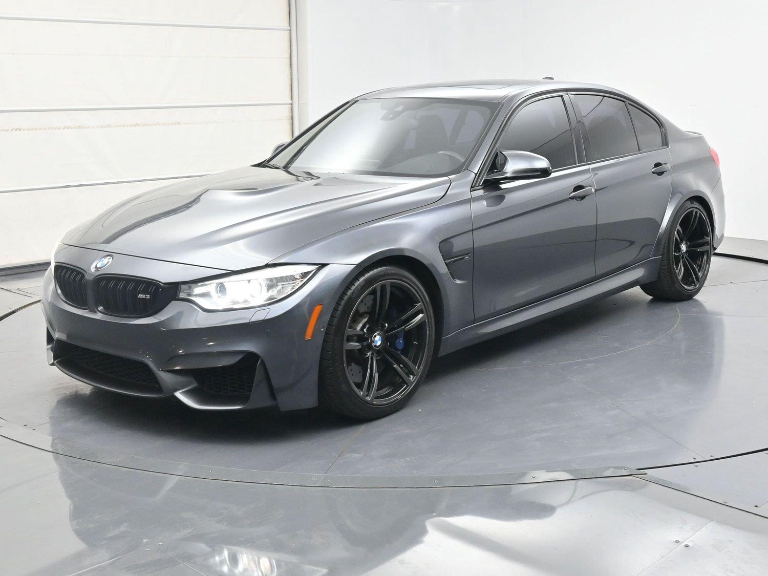 BMW M3 4DR SDN - Image 2