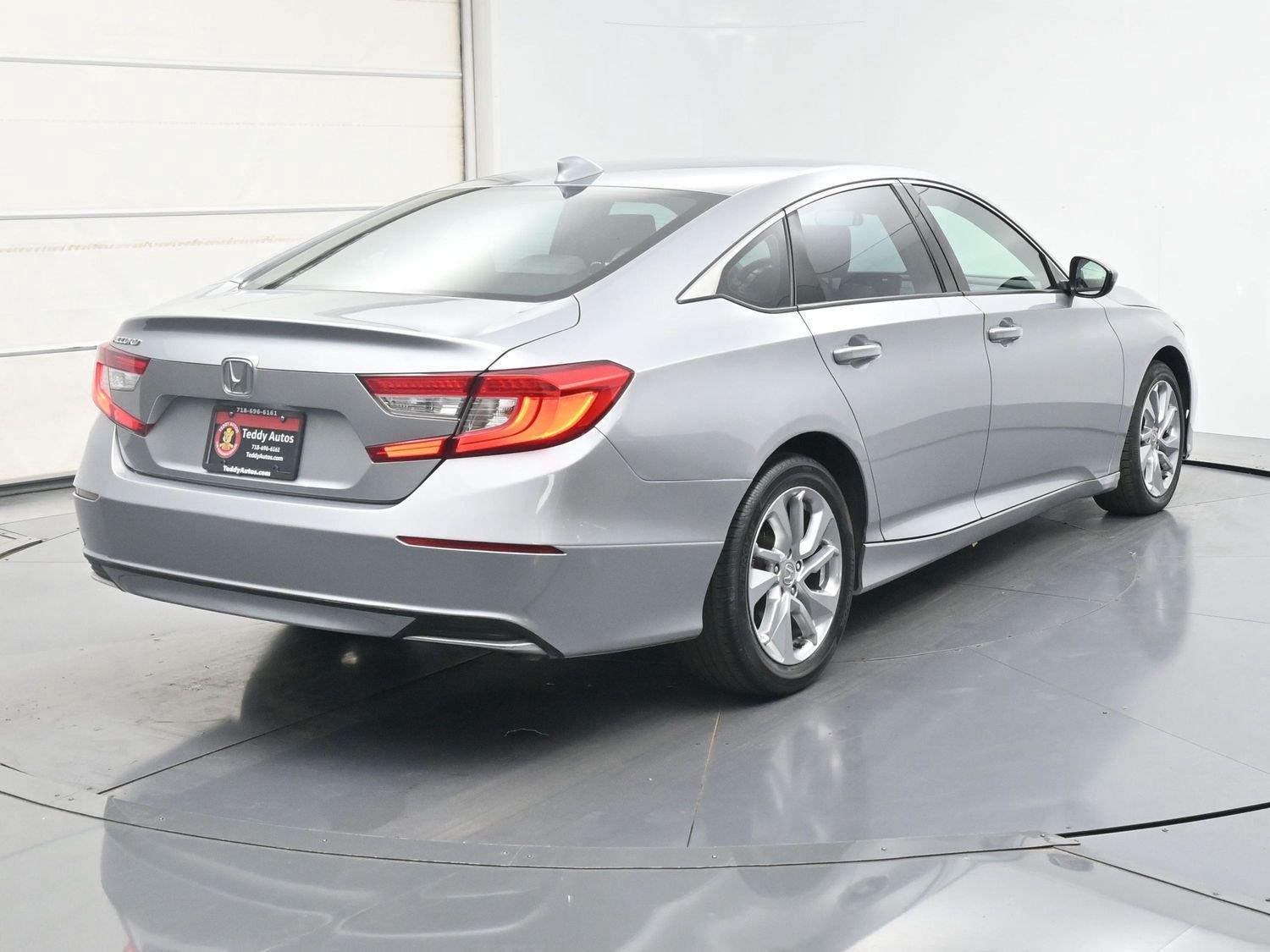 Honda Accord Sedan LX 1.5T - Image 5