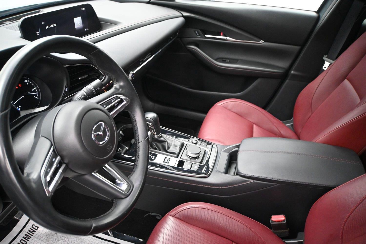 Mazda CX-30 2.5 S Carbon Edition - Image 2