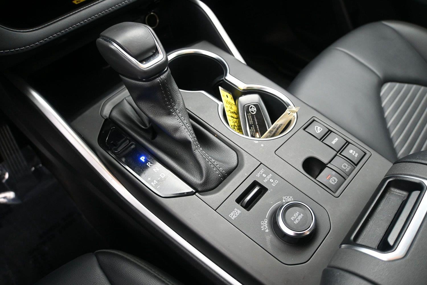 Toyota Highlander XSE - Image 5