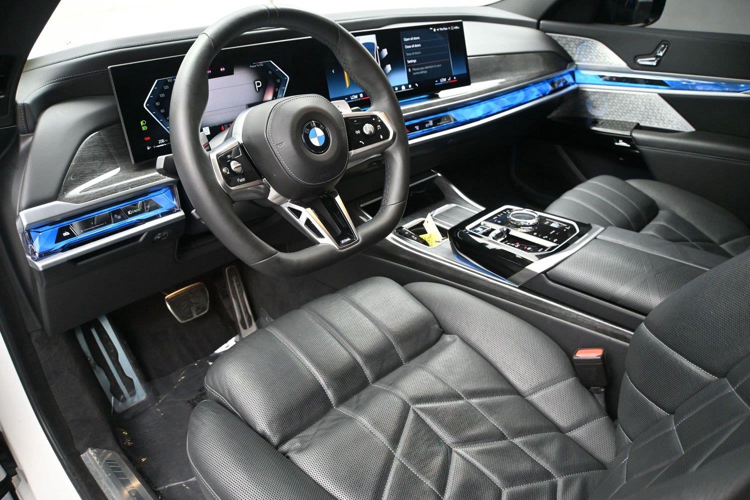 BMW 7 Series 760i xDrive - Image 2