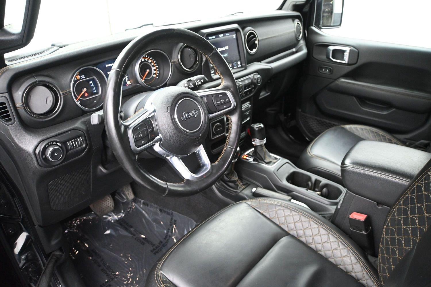 Jeep Wrangler Unlimited Sahara High Altitude - Image 2