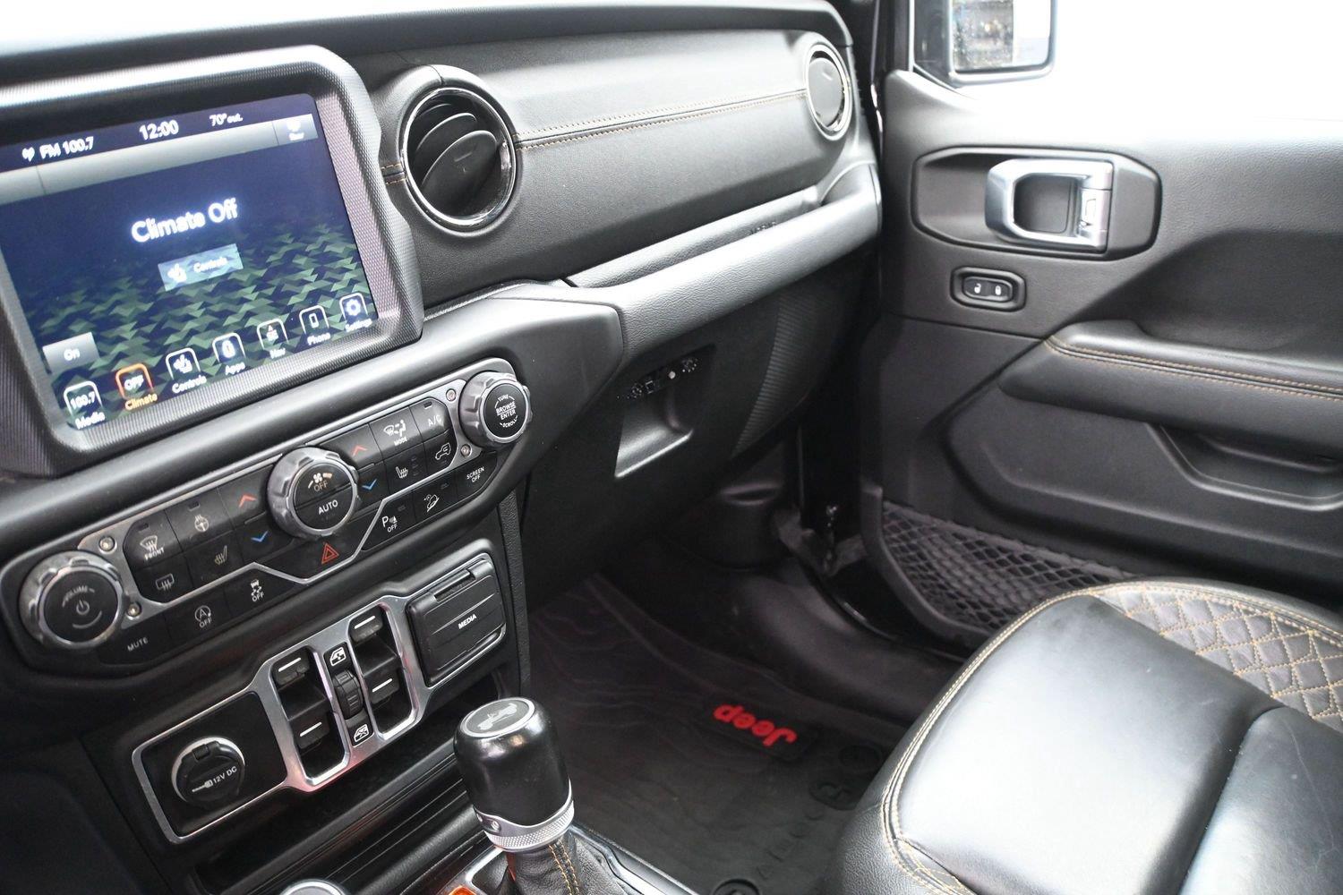 Jeep Wrangler Unlimited Sahara High Altitude - Image 4