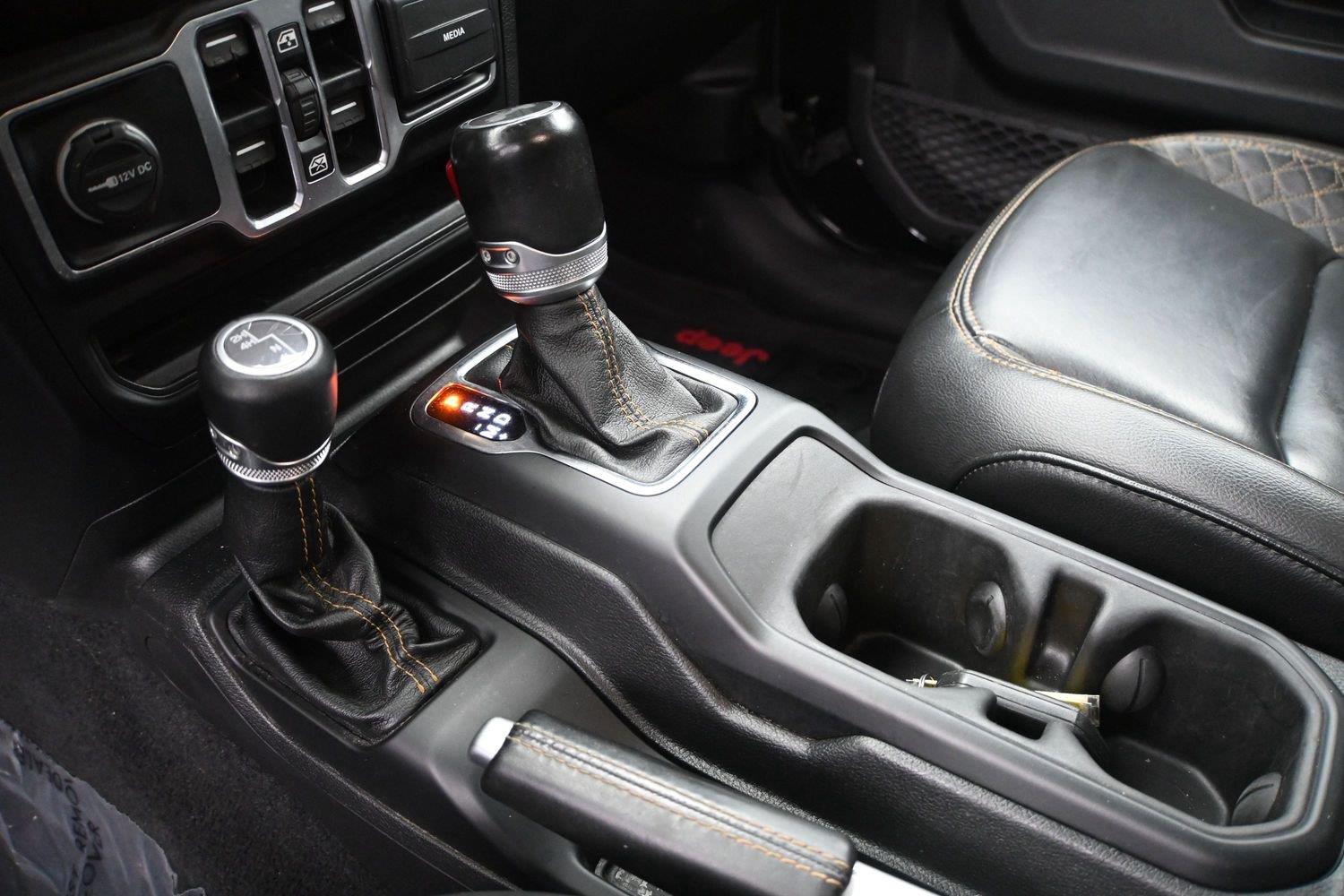 Jeep Wrangler Unlimited Sahara High Altitude - Image 5