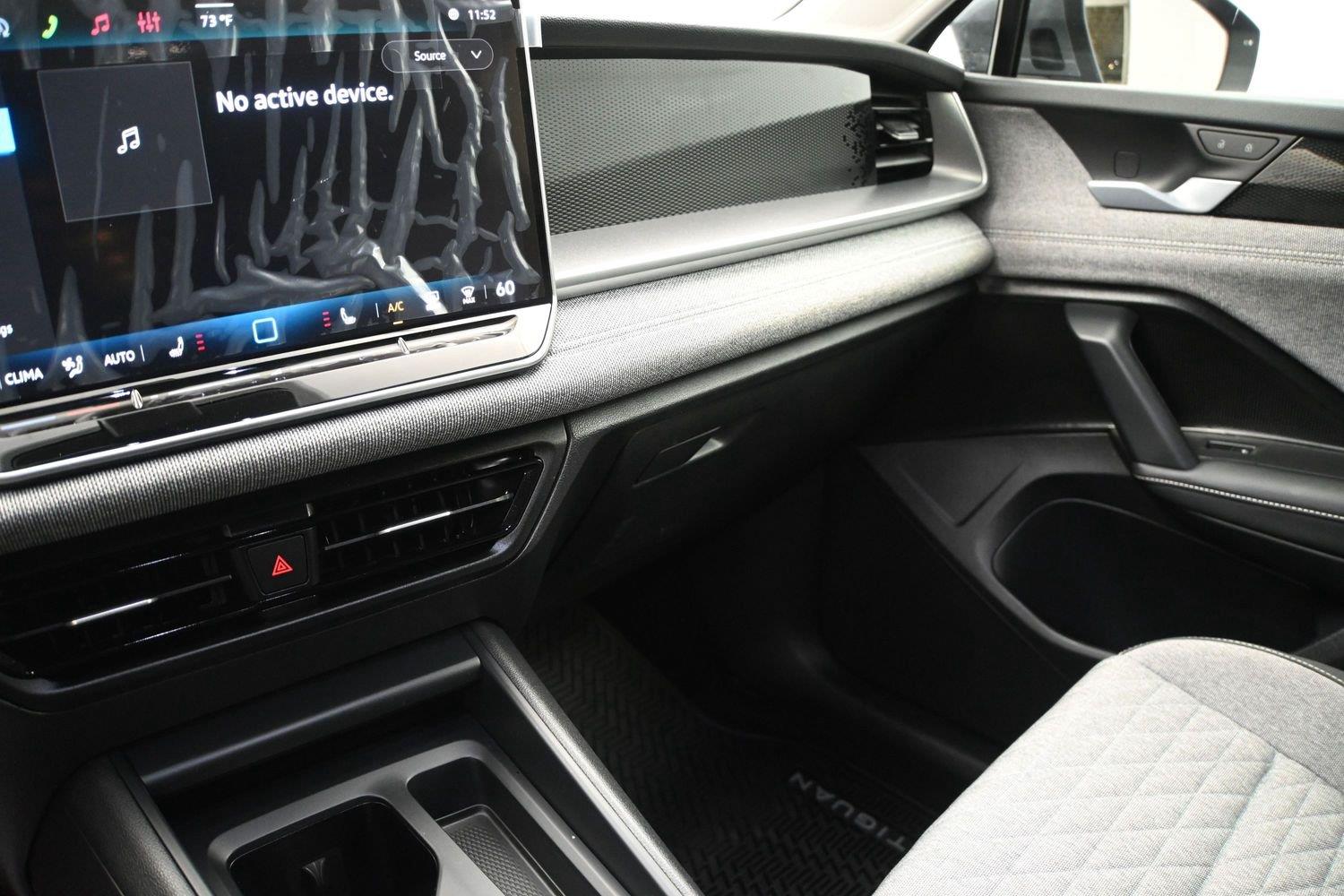 Volkswagen Tiguan S - Image 4