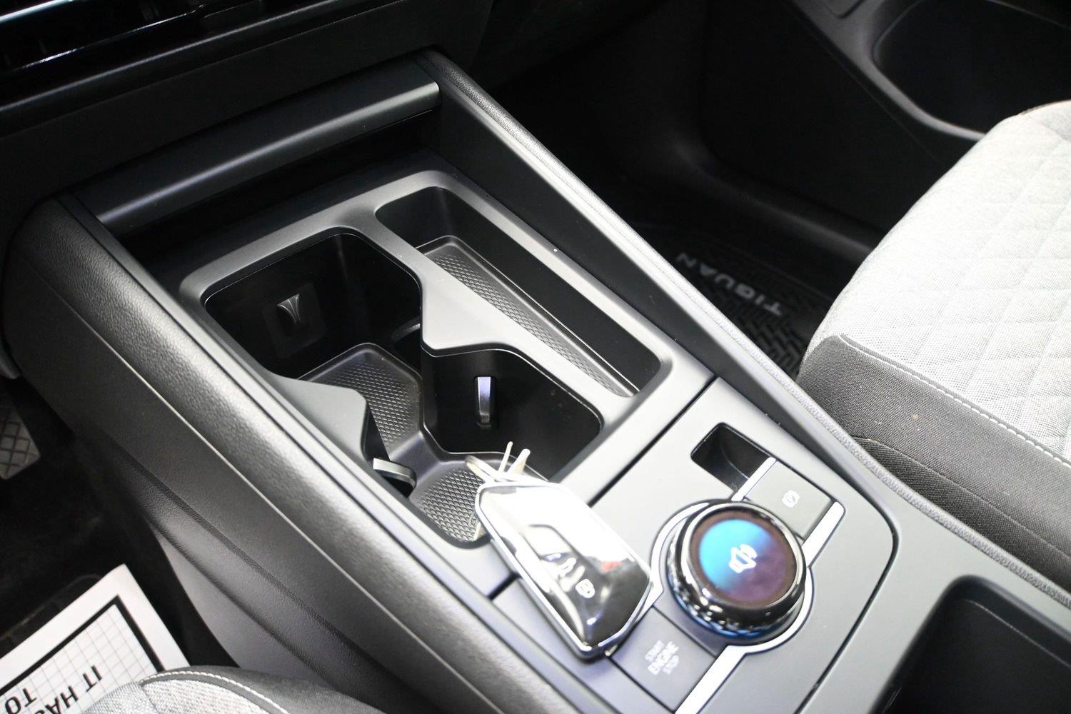Volkswagen Tiguan S - Image 5