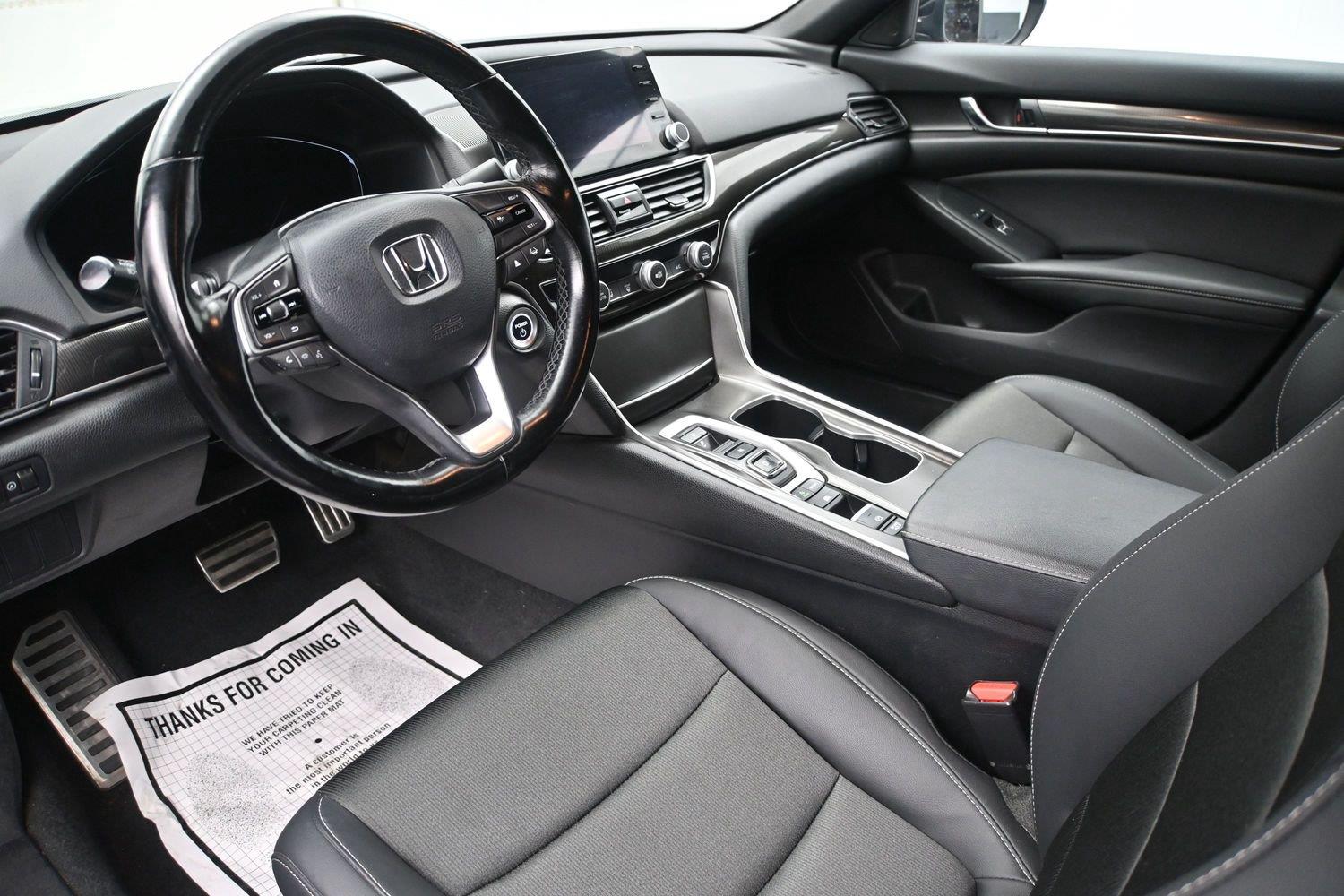 Honda Accord Hybrid Sport - Image 2