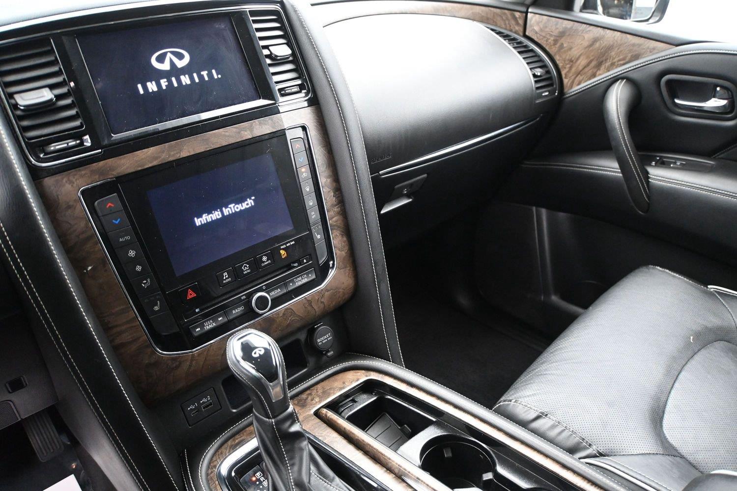 INFINITI QX80 PREMIUM SELECT - Image 4