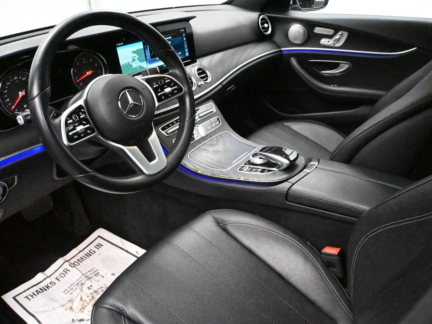 Mercedes-Benz E-Class E 300 - Image 2