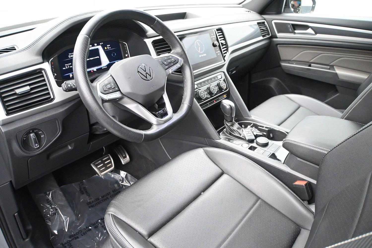 VOLKSWAGEN ATLAS CROSS SPO 3.6L V6 SEL R-LIN - Image 2