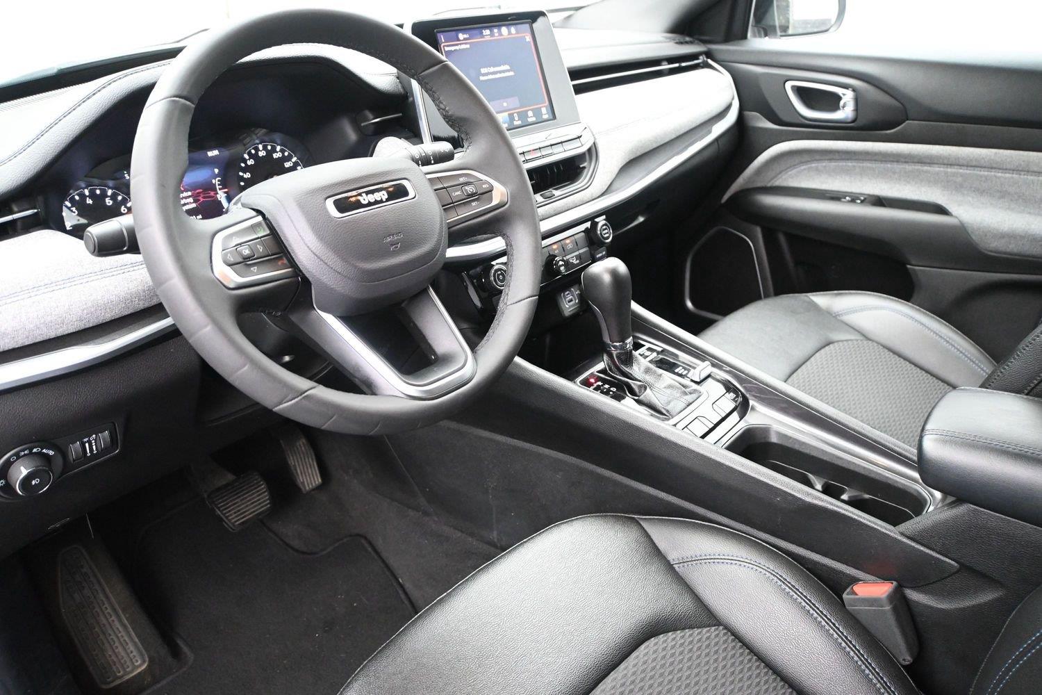 Jeep Compass Latitude - Image 2