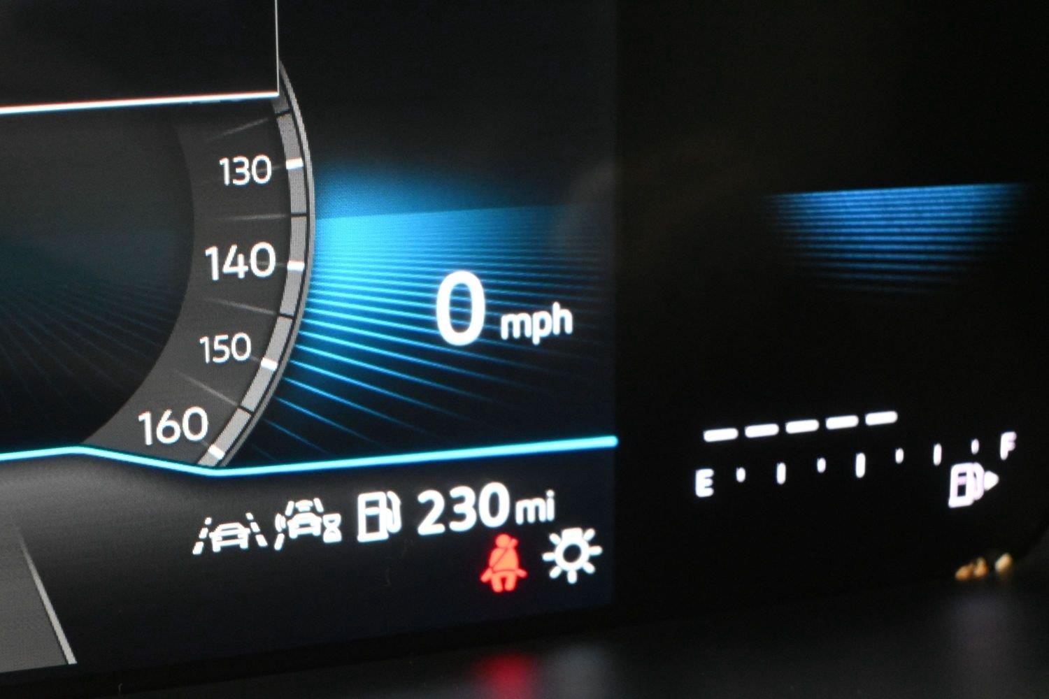 Volkswagen Tiguan SE R-Line Black - Image 3