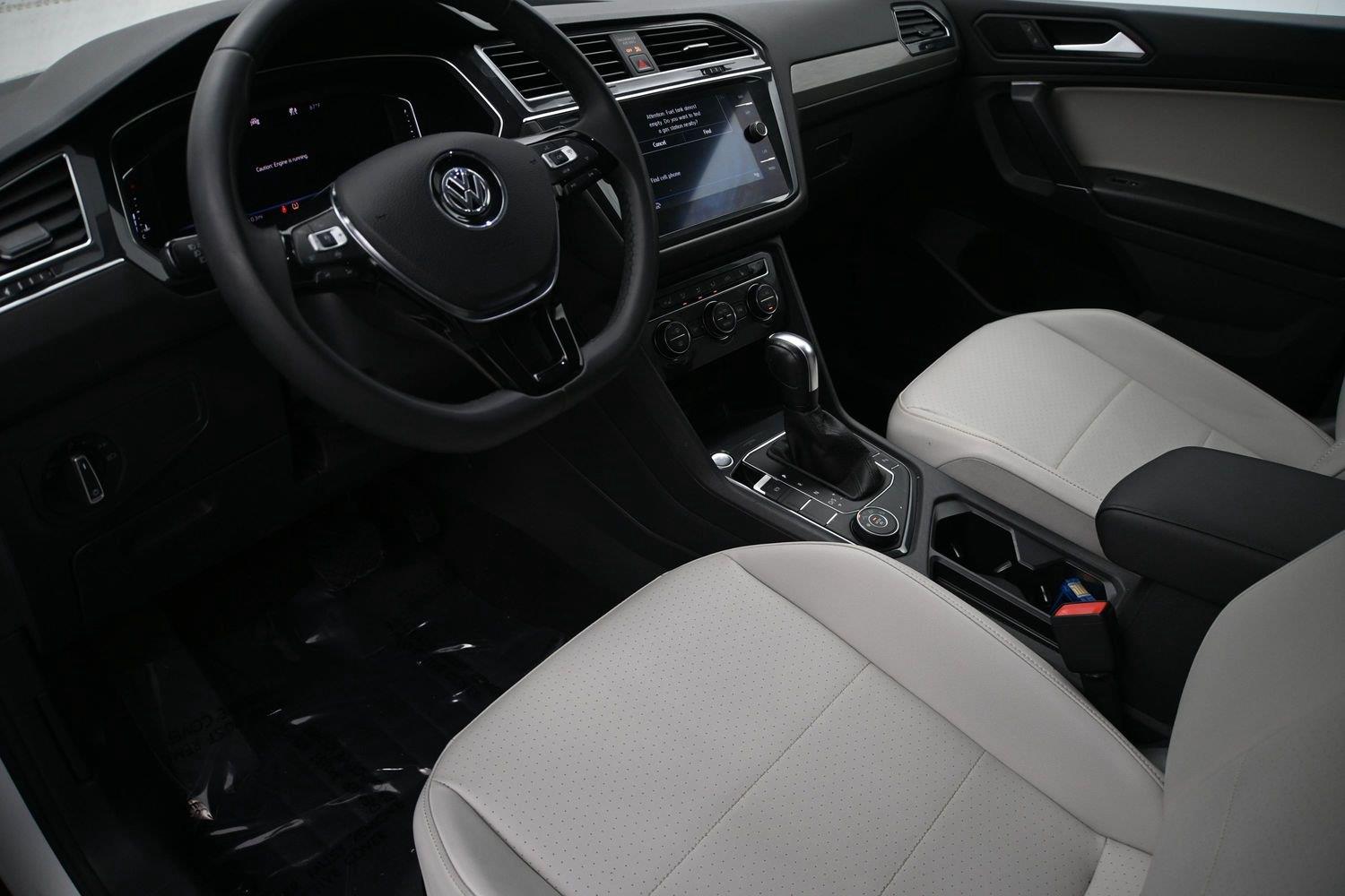 Volkswagen Tiguan SEL - Image 2