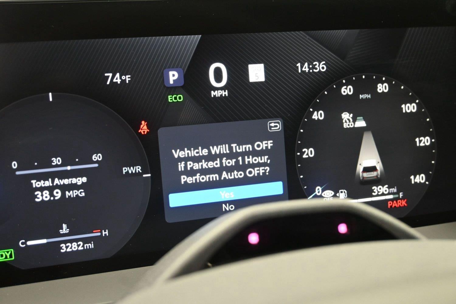 Toyota RAV4 XLE Premium - Image 3