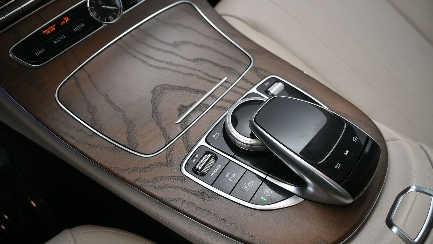 Mercedes-Benz E-Class E 350 - Image 5