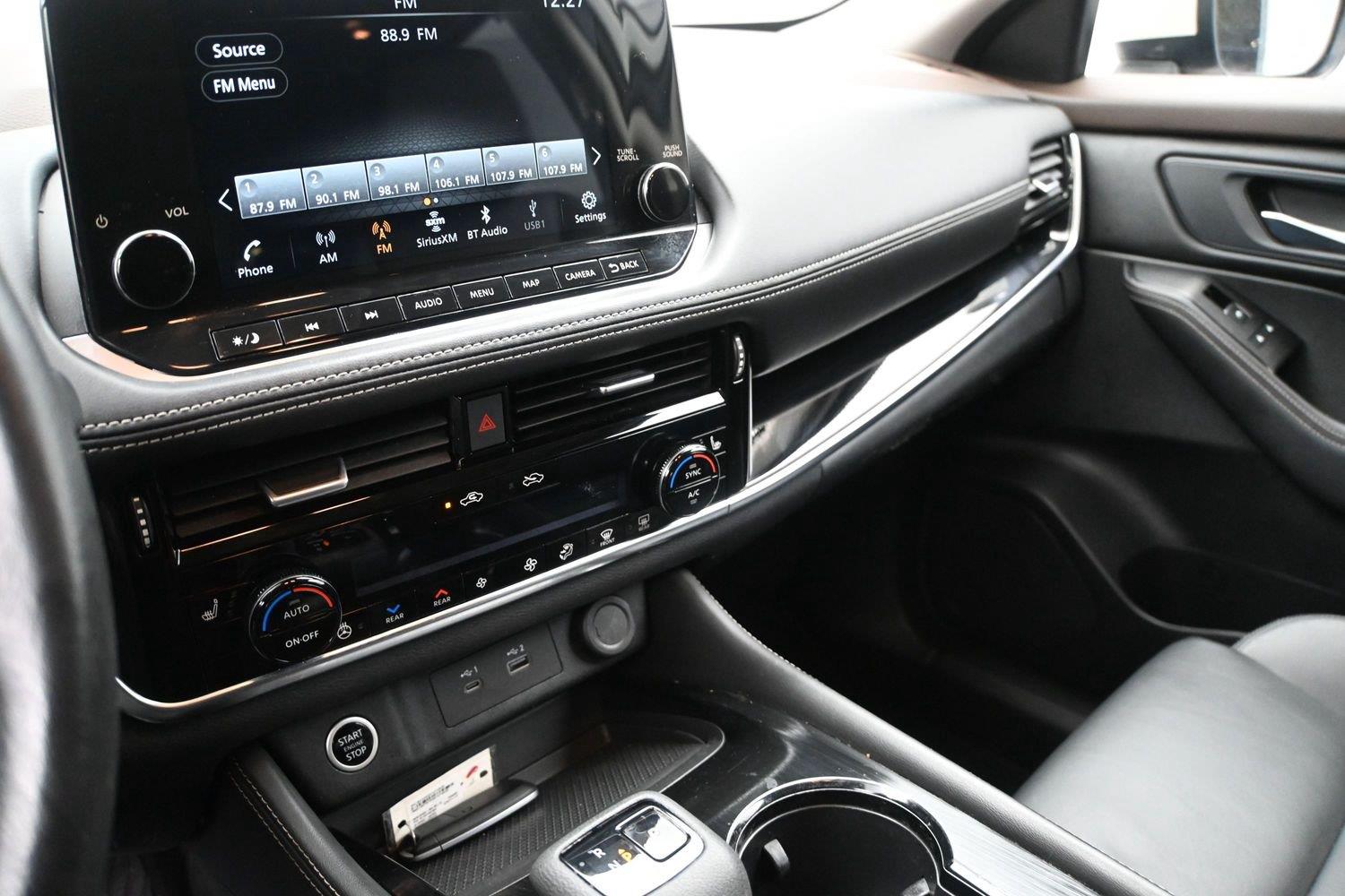 Nissan Rogue SL - Image 4