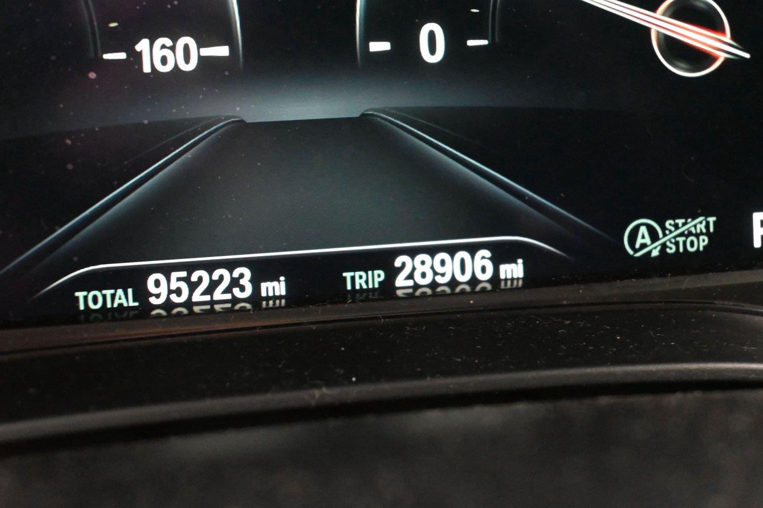 BMW 5 Series 540i xDrive - Image 3