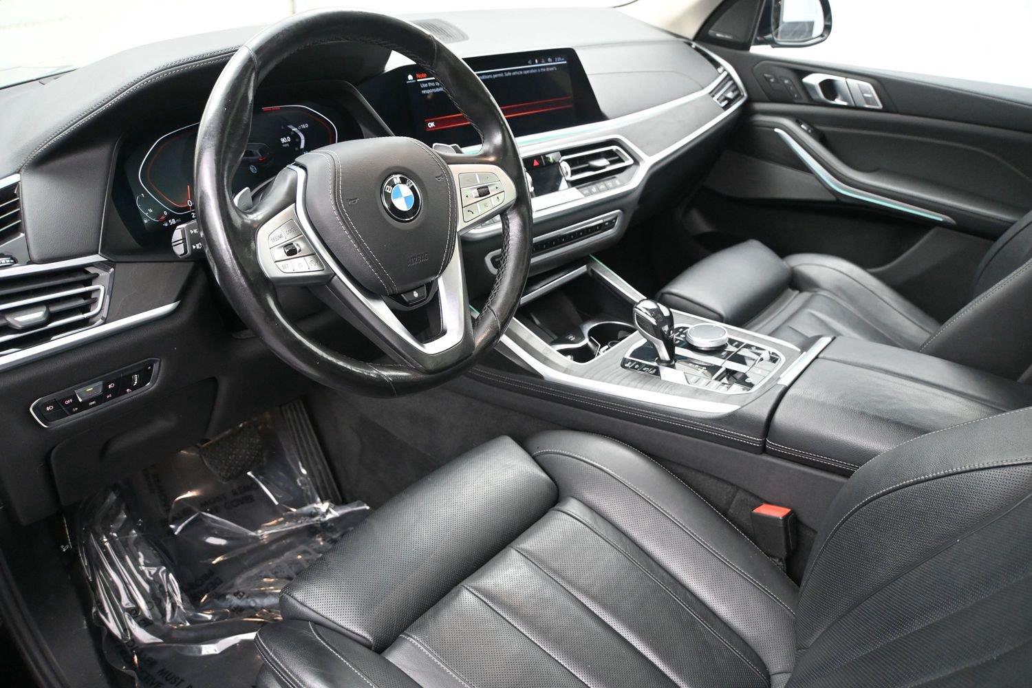 BMW X7 xDrive40i - Image 2