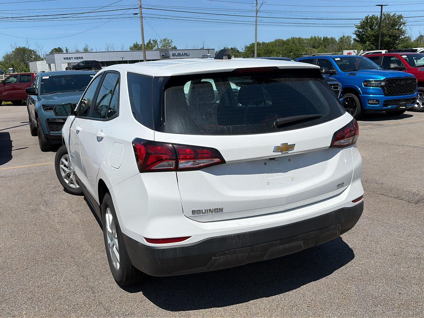 Used 2024 Summit White Chevrolet LS image 3